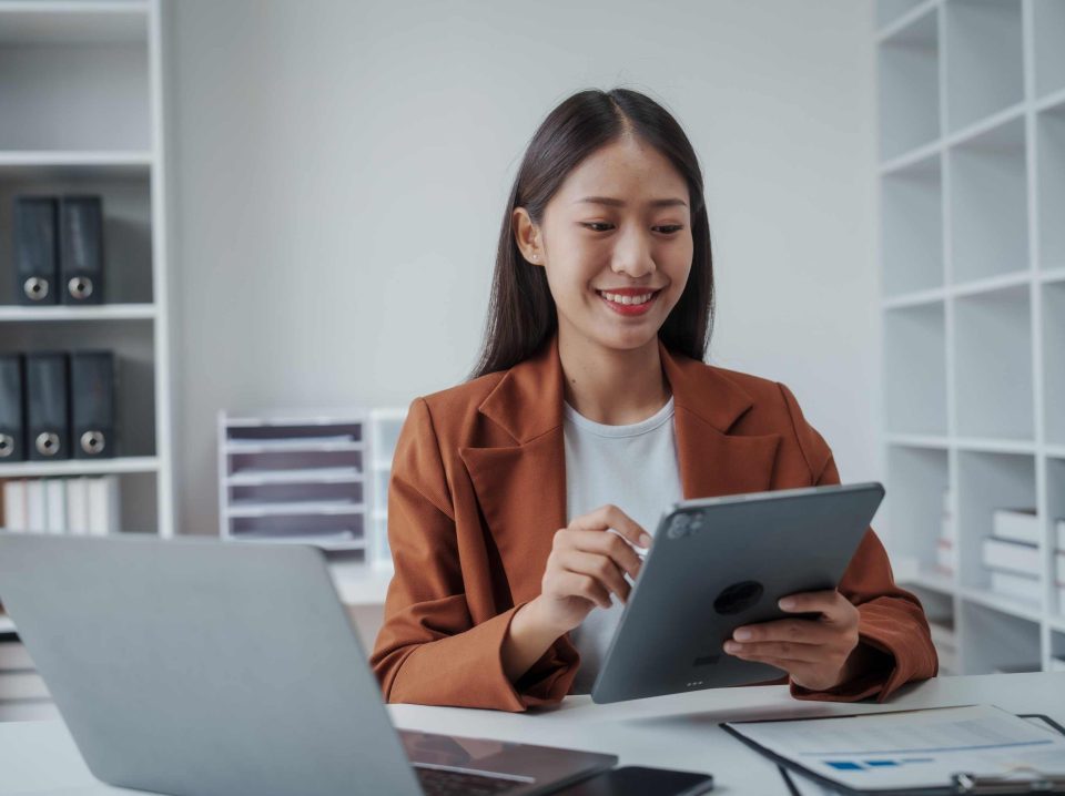 shutterstock_2324857647-compressed shutterstock_2324857647-compressed